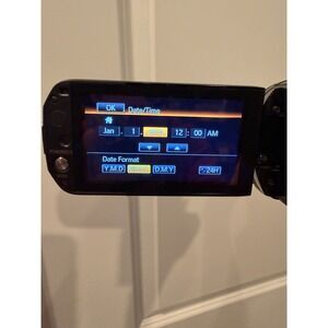 Canon Vixia HF S200 HD Camcorder 10x Optical Zoom 8.0MP Dual SD Slots Black